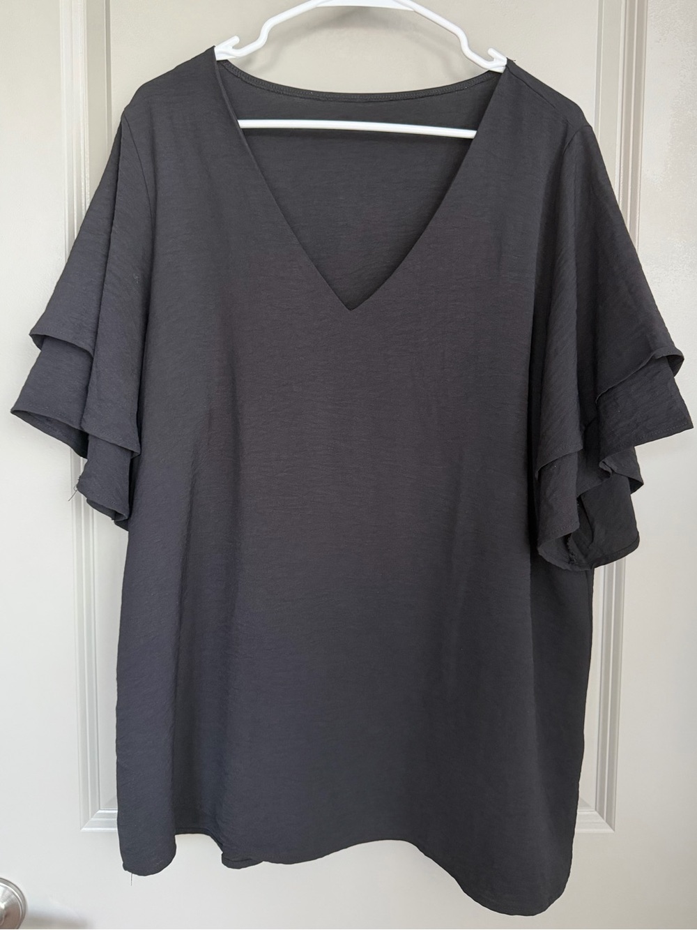 Plus Size Women’s V-Neck Ruffle Sleeve Top